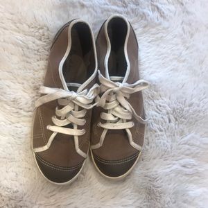 Boden Canvas Sneakers